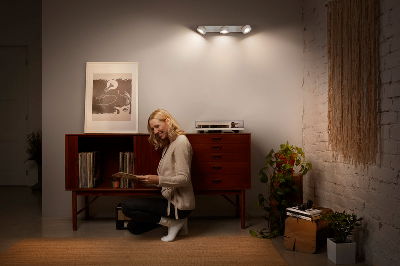 14.4W, 960lm, Decor Spot Pluto, 3000K, IP20, IK03, 90x498mm, LED Kohdevalaisin Osram